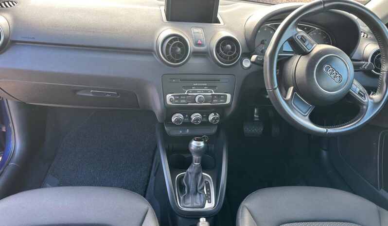 
								2012 Audi A1 full									